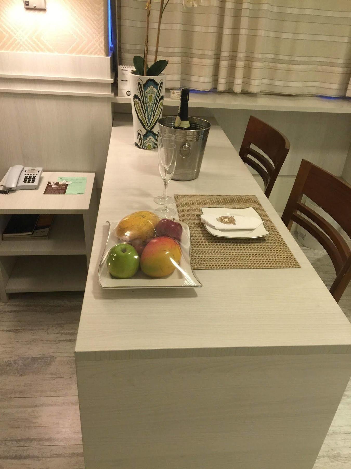 Palace Hotel קמפוס מראה חיצוני תמונה